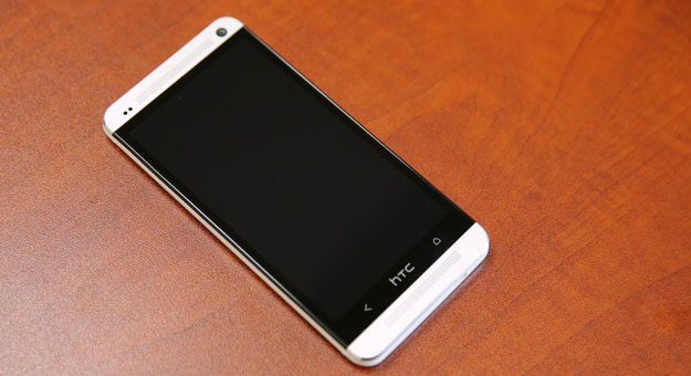 صورة مسربة لأزرار هاتف HTC One 2