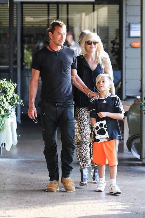 صور المغني الامريكي جوين ستيفاني - صور جوين ستيفاني مع عائلته