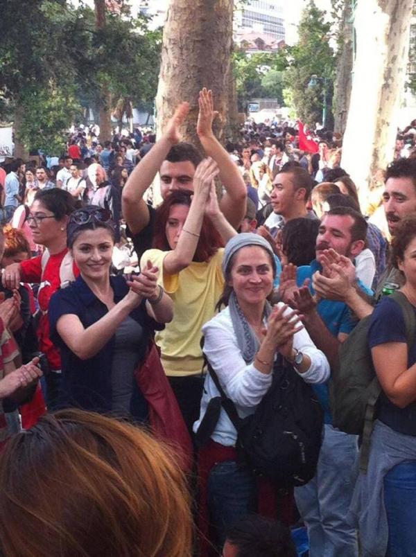 صور نجوم تركيا في مظاهرات ميدان تقسيم
