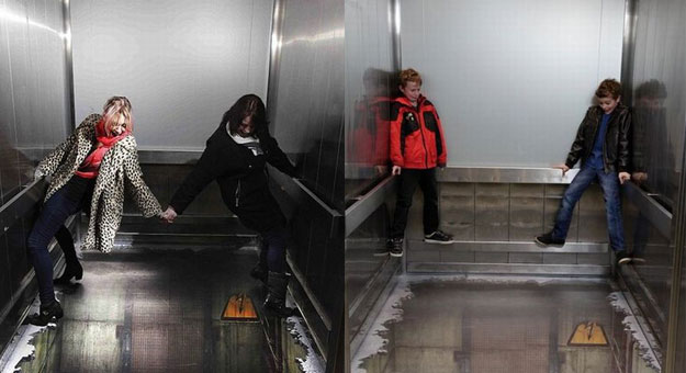 صور مصعد غريب بأرضية شفافة