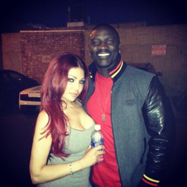 صور هيفاء وهبي مع آيكن Akon بإطلالة مثيرة جدا