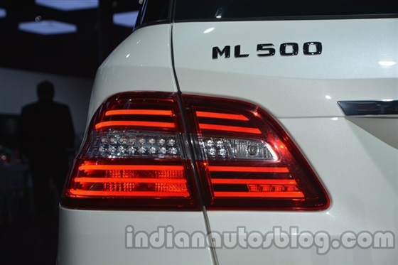صور سيارة مرسيدس بنز M class في معرض السيارات الهندية 2014