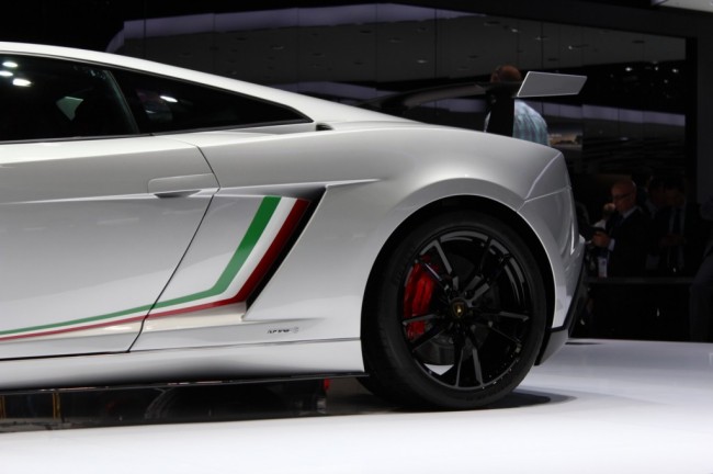 صور سيارة لامبورجيني جالاردو 2014 ،، اسعار ومواصفات سيارة لامبورجيني جالاردو 2014 Lamborghini Gallardo