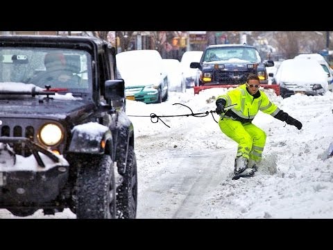 بالفيديو التزلج على الثلج في شوارع نيويورك