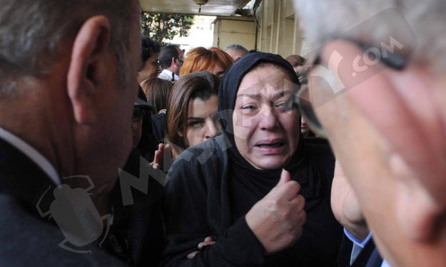 صور بكاء داليا البحيري في جنازة زوجها فريد المرشدى 2014