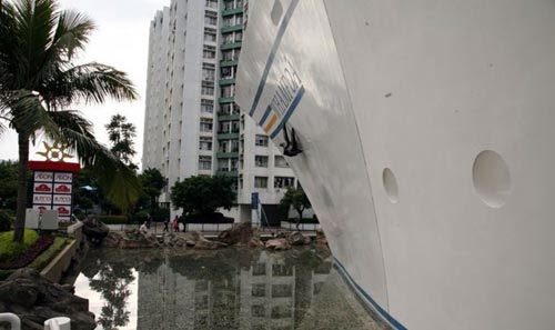 بالصور مول مبني على شكل سفينة عملاقة في هونغ كونغ