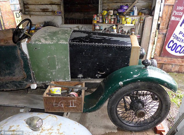 صور أقدم سيارة رولز رويس في العالم , في مزاد بأمريكا