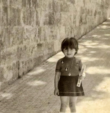 صور فنانات ونجمات لبنان في مرحلة الطفولة - صور نادرة