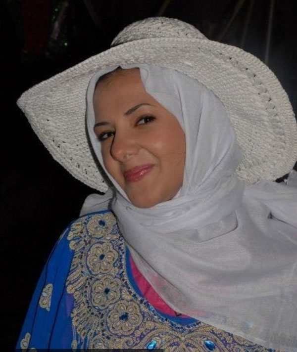 صور دنيا سمير غانم بالعباية والحجاب - تشعل مواقع التواصل الاجتماعي 2014