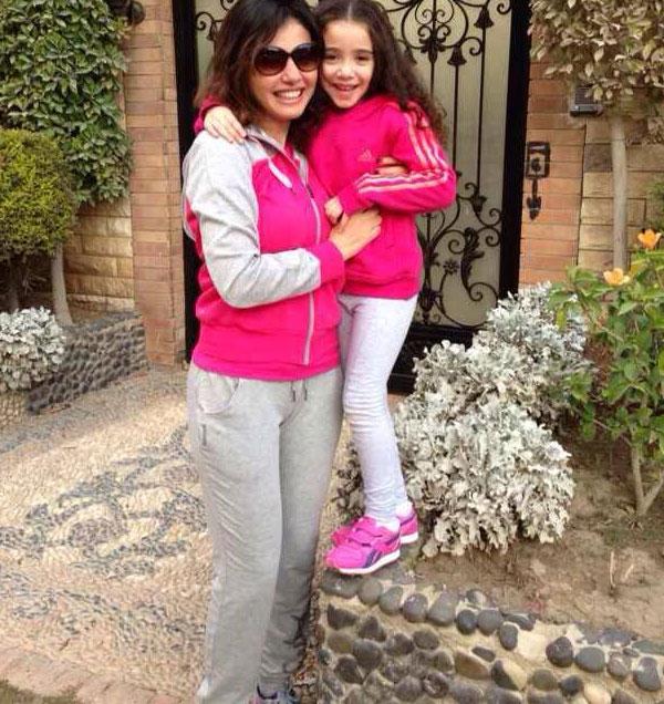 صور زينة ابنة دينا فؤاد 2014 , صور دينا فؤاد مع ابنتها زينة 2014