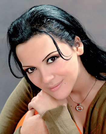 صور الممثلة السورية نادين سلامة 2014 , اجدد صور للممثلة نادين سلامة 2014