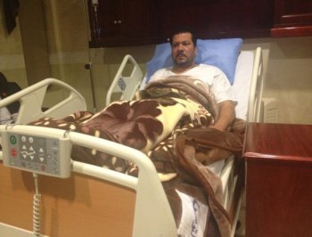 صورة الاعلامي الاردني محمد الوكيل في مستشفى ابن الهيثم