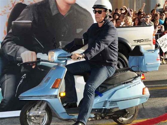 صور الدراجات النارية التي يقودها مشاهير ونجوم هوليوود 2014