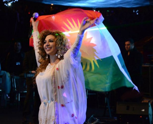 بالفيديو ميريام فارس تغني بالكردي في اربيل 2014