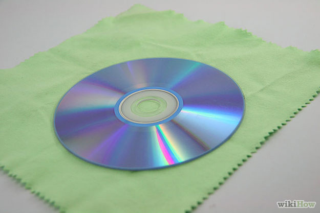 طريقة سهلة للحفاظ على الاقراص المضغوطة cd من التلف باستخدام معجون الأسنان