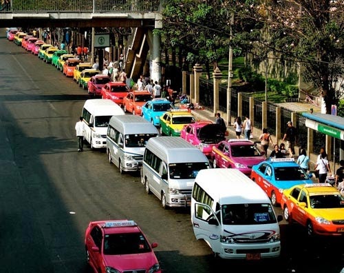 صور سيارات الأجرة في بانكوك