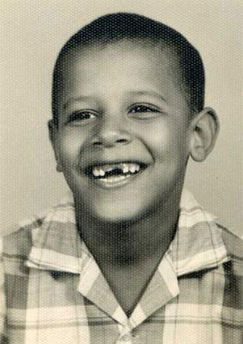 صور قديمة ونادرة للرئيس باراك أوباما في مرحلة الطفولة والشباب