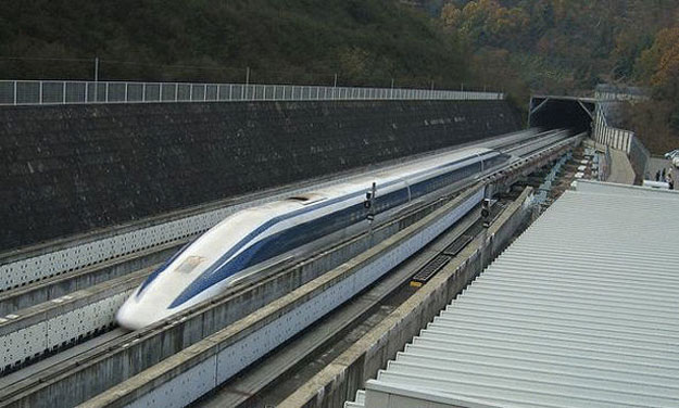 صور أسرع 10 قطارات فى العالم