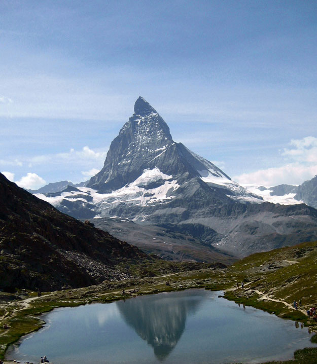 صور جبل ماتروهورن فى سويسرا وإيطاليا