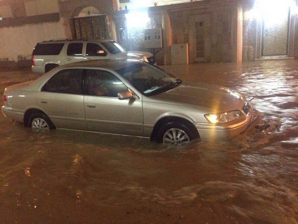 بالفيديو أمطار وسيول مكة اليوم الجمعة 9-5-2014