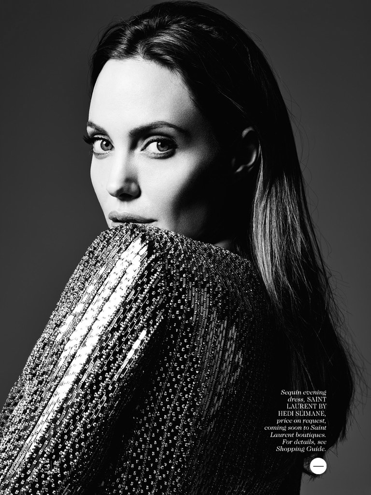 صور انجلينا جولي على مجلة elle الامريكية يونيو 2014