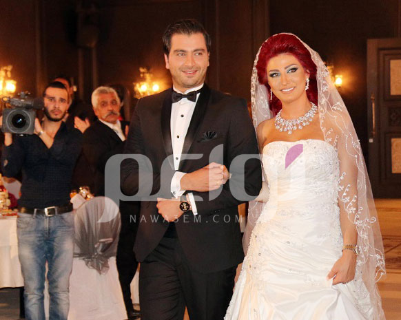 صور هبة نور بفستان زفاف ابيض 2014 , لأول مرة هبة نور عروس بالابيض 2015