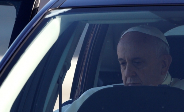 صور وصول البابا فرانسيس الأول الى الاردن اليوم السبت 24-5-2014