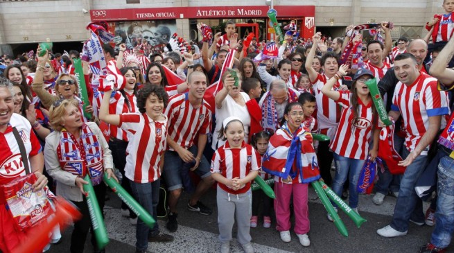 صور الجماهير في ملعب السنتياجو برنابيو والكالديرون لمشاهدة نهائي دوري الابطال لشبونة 2014