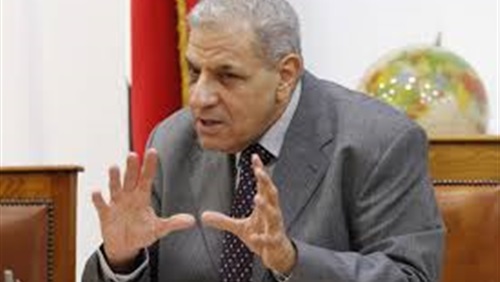 رئيس الوزراء إبراهيم محلب غدًا الثلاثاء اجازة رسمية في مصر