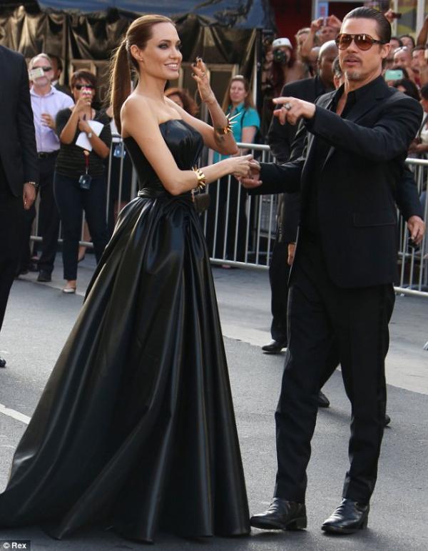 صور أنجلينا جولي في حفل عرض فيلم Maleficent في هوليوود 2014