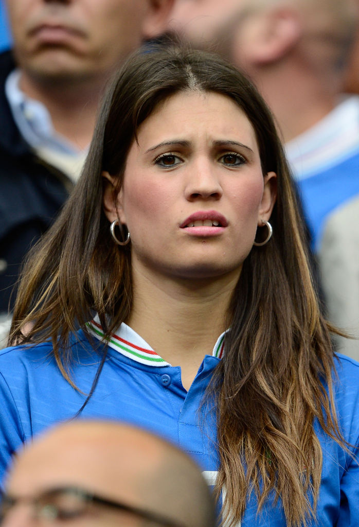 صور زوجات وصديقات لاعبي منتخب ايطاليا في كأس العالم 2014