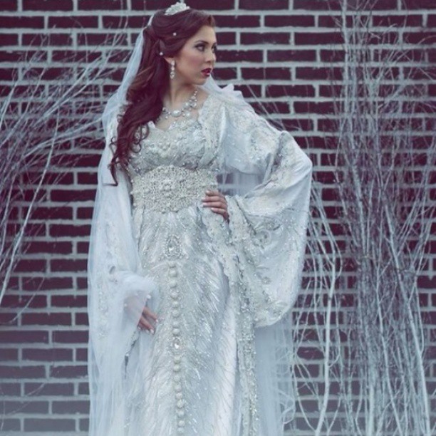 قفاطين مغربية للعروس 2014 , فساتين عرايس على شكل قفاطين مغربية 2014