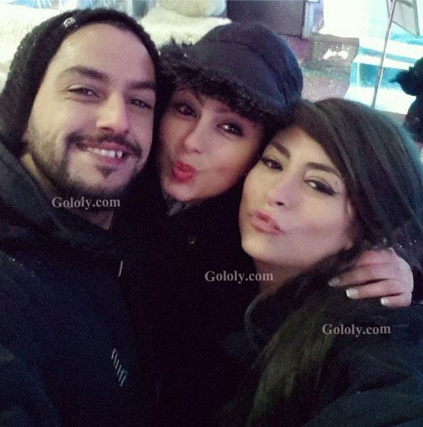 صورة selfie تجمع ديما بياعة مع شقيقتها وزوجها