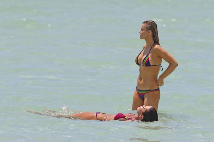 صور جوانا كروبا بالبيكيني في ميامي 2014 , أحدث صور جوانا كروبا 2015 Joanna Krupa