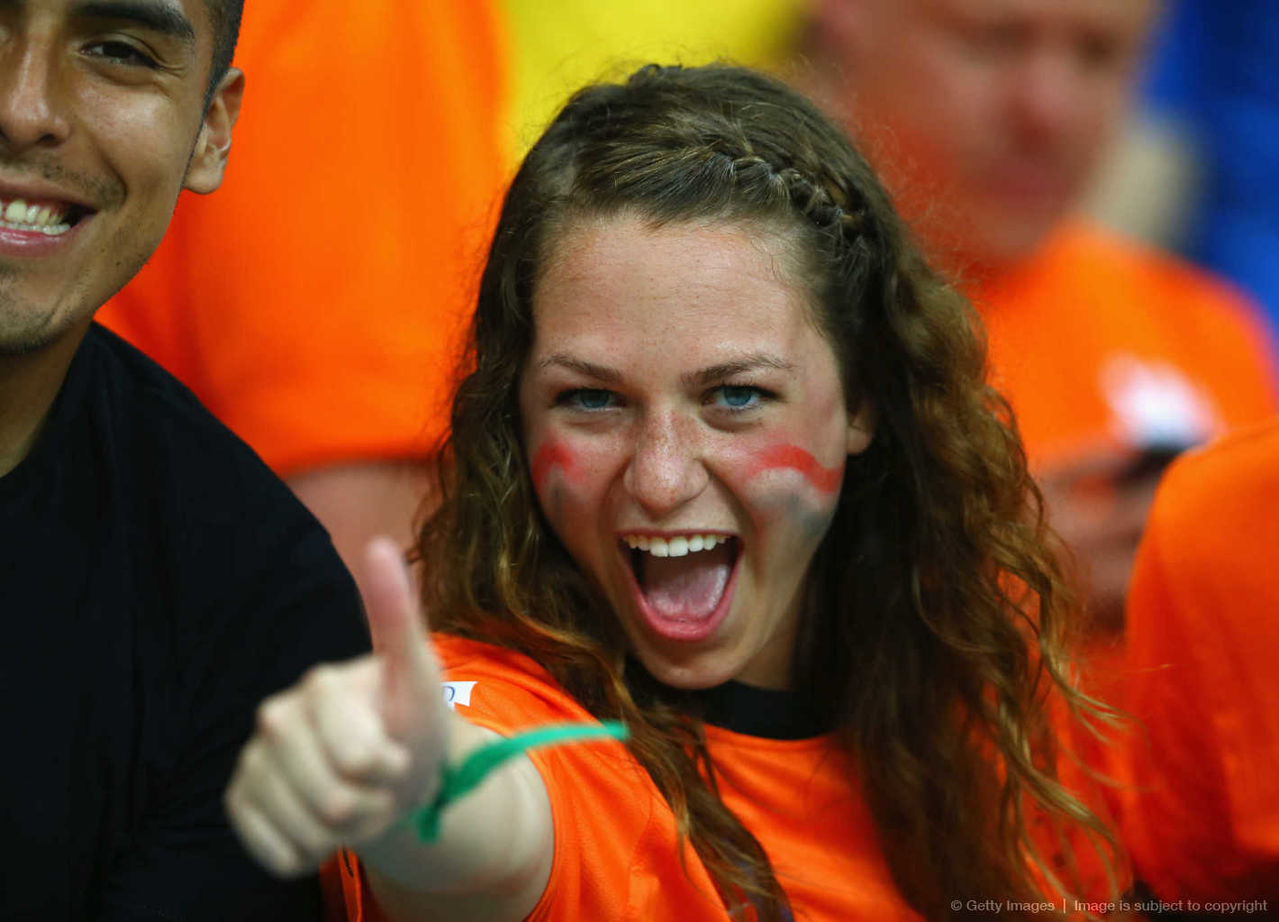 صور بنات هولندا في كأس العالم 2014 , صور مشجعات هولندا في كأس العالم 2014