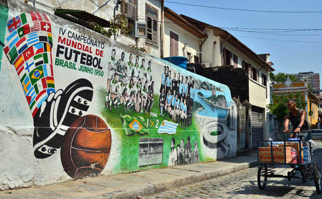 صور جرافيتى لمونديال كأس العالم 2014 بالبرازيل