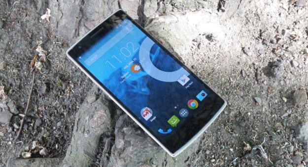 بالفيديو اختبار هاتف OnePlus One في تحمل ومقاومة الماء