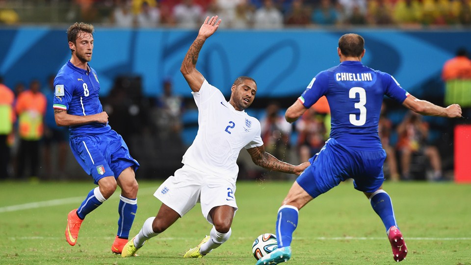 صور مباراة إيطاليا وإنجلترا اليوم الاحد 15-6-2014