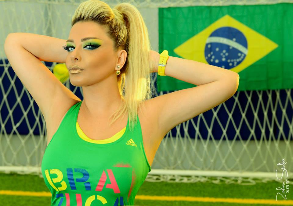 صور مادلين مطر بقميص منتخب البرازيل 2014 , صور مادلين مطر في جلسة تصوير خاصة البرازيل في كأس العالم 2014