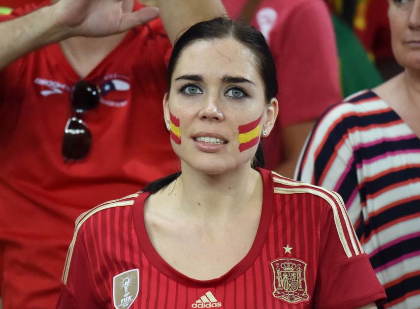 صور مشجعات اسبانيا في مباراة تشيلي في كأس العالم 2014 , صور جميلات اسبانيا في كأس العالم 2014
