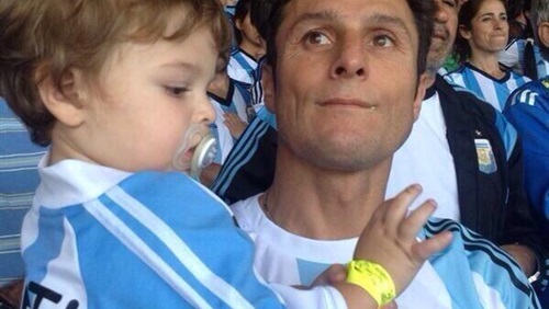 صور خافيير زانيتي في مباراة الأرجنتين وإيران في كأس العالم 2014