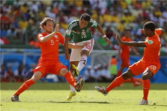 ملخص مباراة هولندا والمكسيك في كأس العالم اليوم 29-6-2014