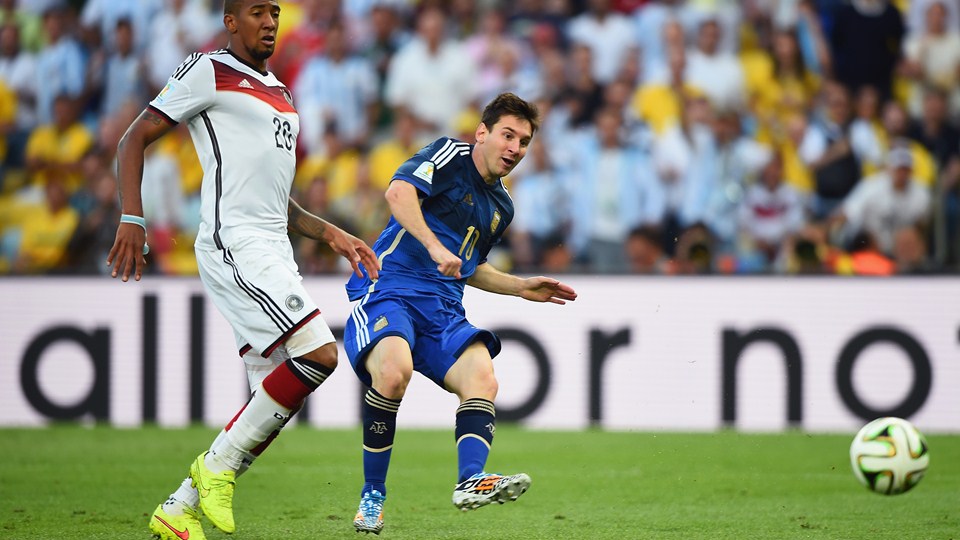 ألمانيا تتوج بكأس العالم على حساب الأرجنتين 2014