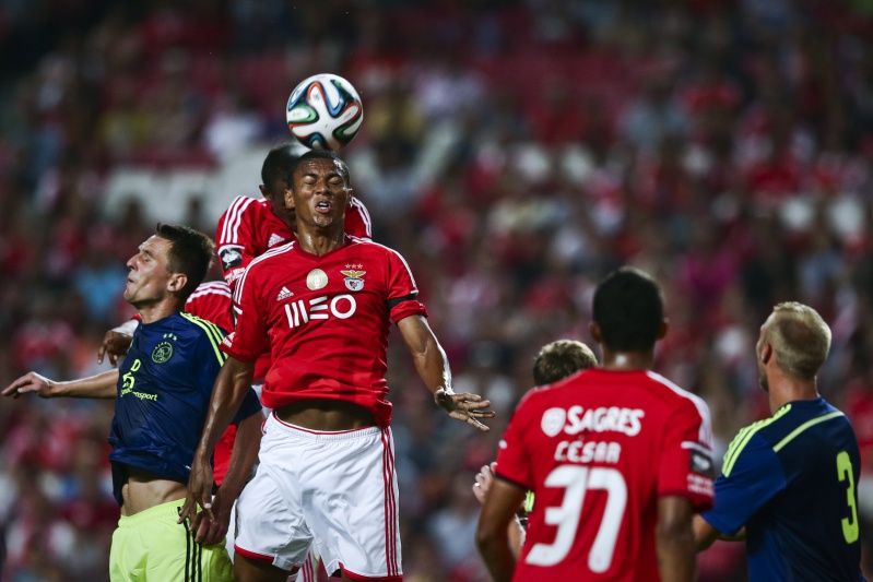صور مباراة بنفيكا و أياكس أمستردام في كأس أوزيبيو اليوم 26-7-2014