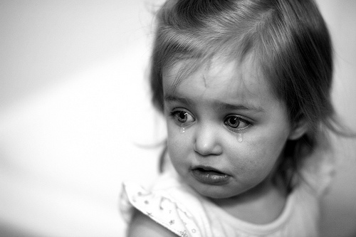 صور أطفال صغار تبكي 2015 ، صور دموع اولاد صغار 2015