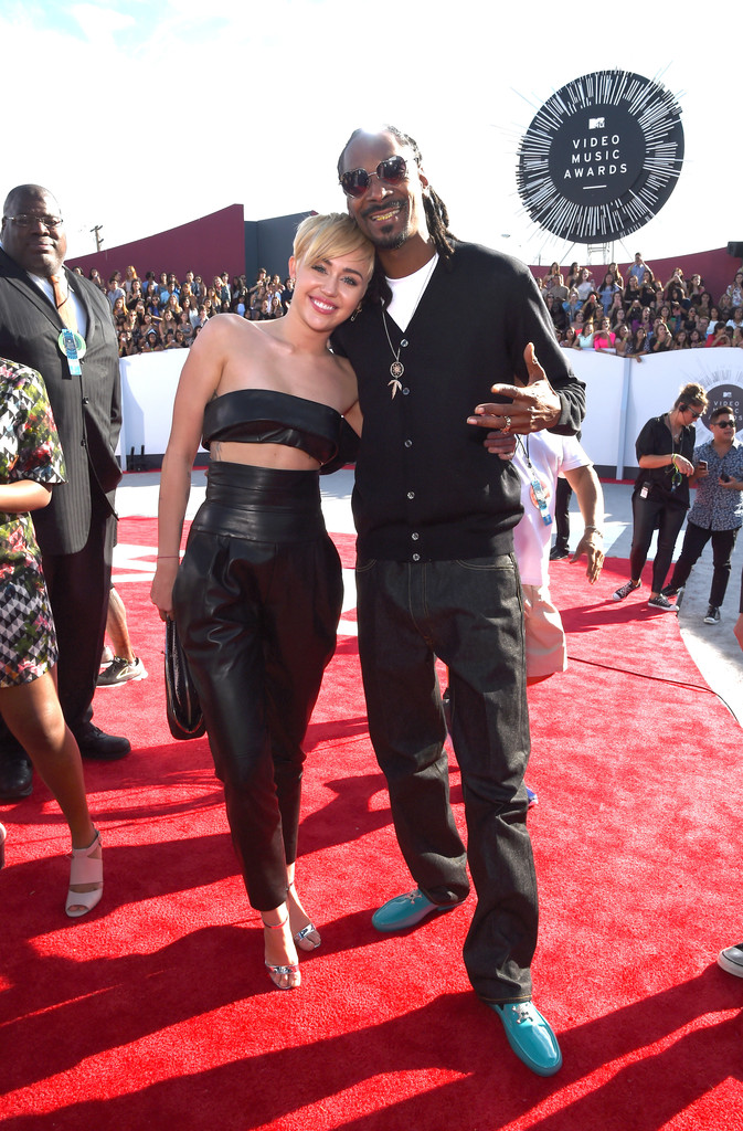 صور مايلي سايرس في حفل MTV Video Music Awards 2014