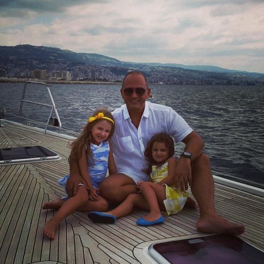 صور نانسي عجرم مع عائلتها في رحلة بحرية مميزة 2014