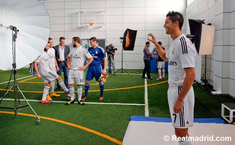 صور نادي ريال مدريد في جلسة تصوير جديدة 2014/2015