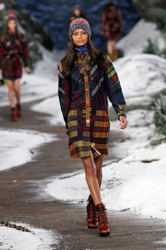 صور أزياء تومي هيلفيغر خريف وشتاء 2015