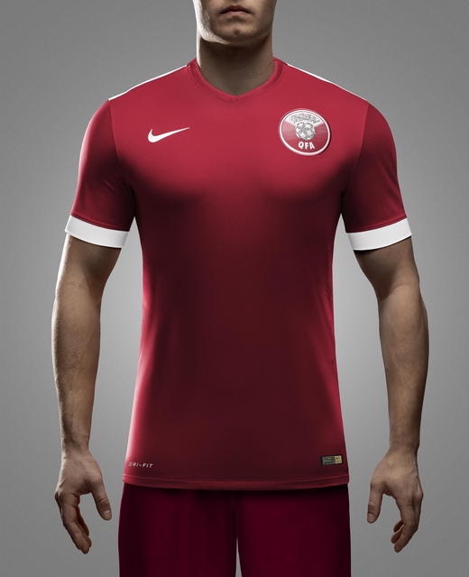 صور قميص المنتخب القطري خليجي 22 , صور تي شيرت قطر في كأس الخليج 2014
